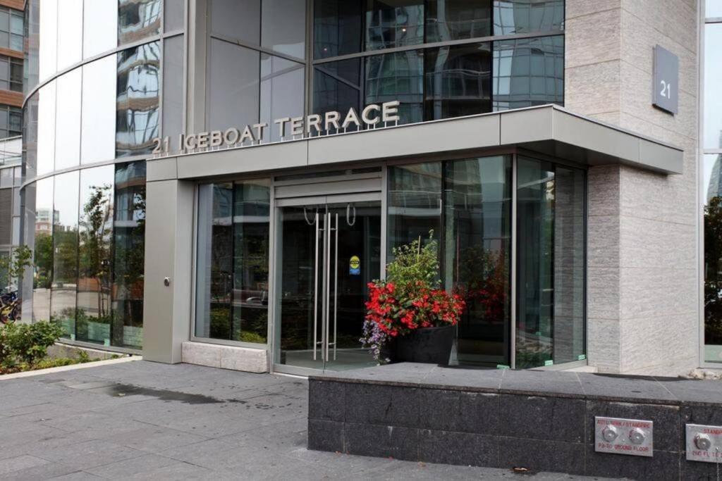Luxury Downtown Lakeview & City View Condo Toronto Ngoại thất bức ảnh